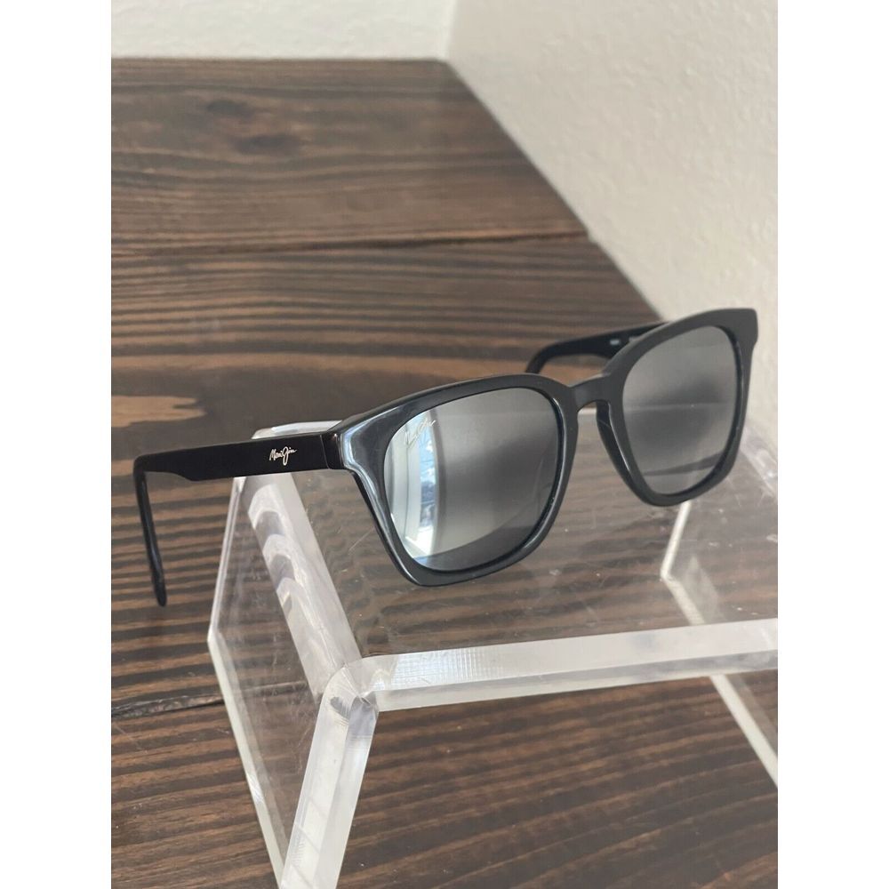 Maui Jim Shave Ice MJ-533-02 Men's Black Frame with Neutral Gray Lens Sunglasses